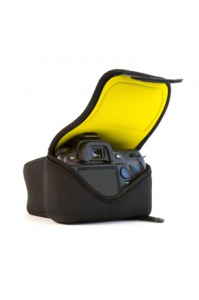 MegaGear Nikon D5600, D3400, D5500, D3300 - Neopren Fotoğraf Makinesi Kılıfı