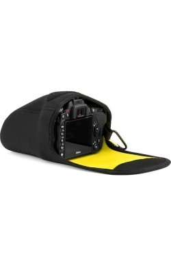 Megagear Nikon D7500 (18-140Mm) Neopren Fotoğraf Makinesi Kılıfı