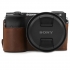 MegaGear Suni Deri Yarım Kamera Kılıf Sony Alpha A6600 ile uyumlu (TEK DİP)