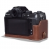 MegaGear Fujifilm X-S10 Tek Dip Hakiki Deri Fotoğraf Makinesi Kılıfı 